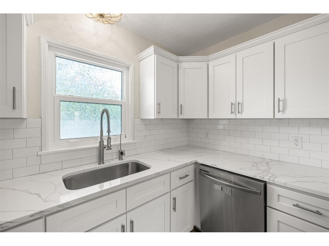 260 46th Street N Saint Petersburg FL 33713 TB8410407 image11