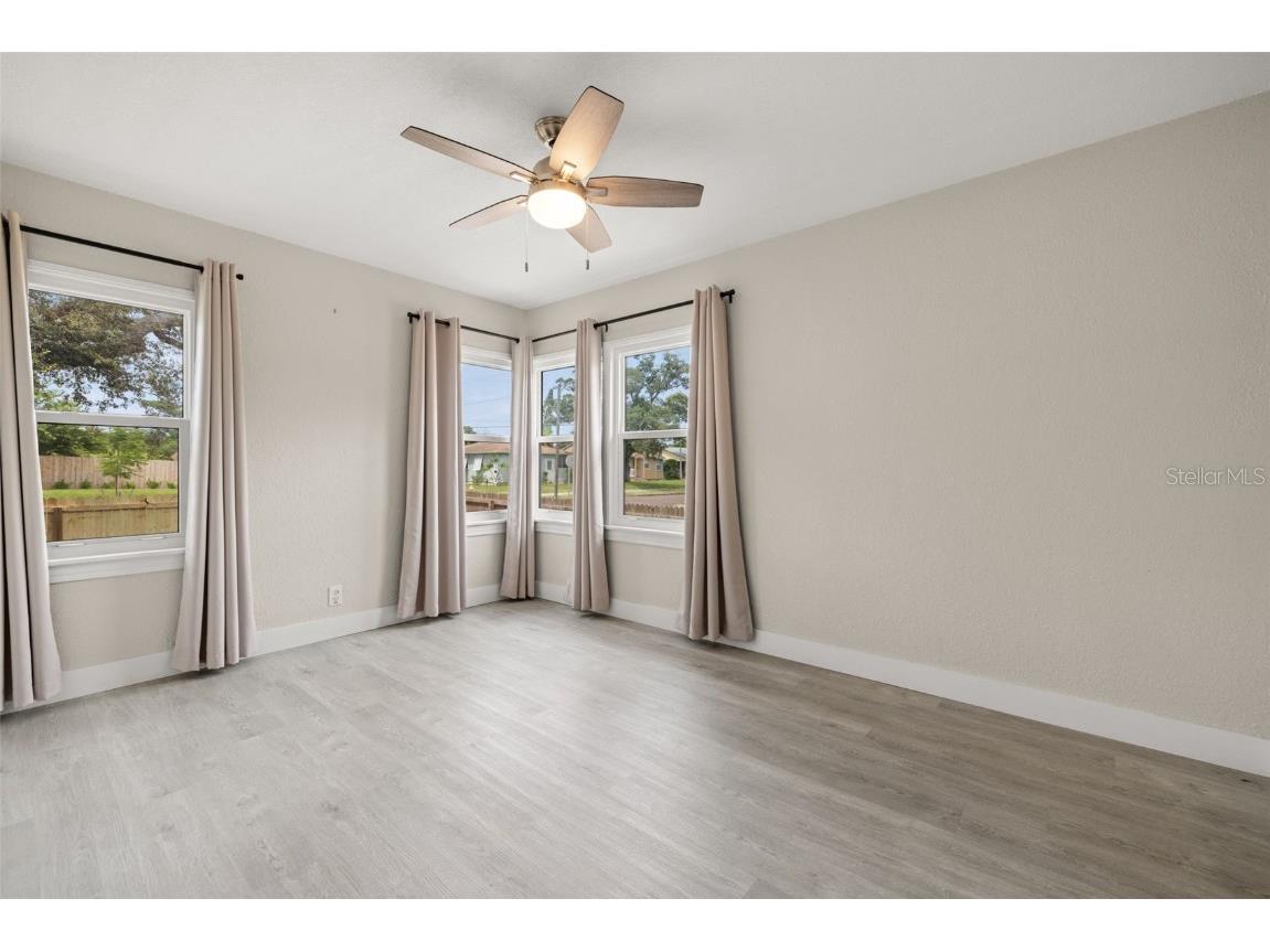 260 46th Street N Saint Petersburg FL 33713 TB8410407 image13