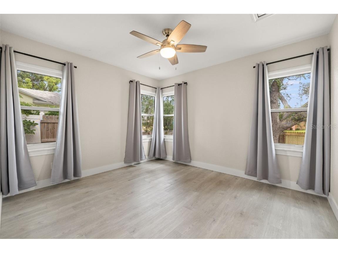 260 46th Street N Saint Petersburg FL 33713 TB8410407 image15