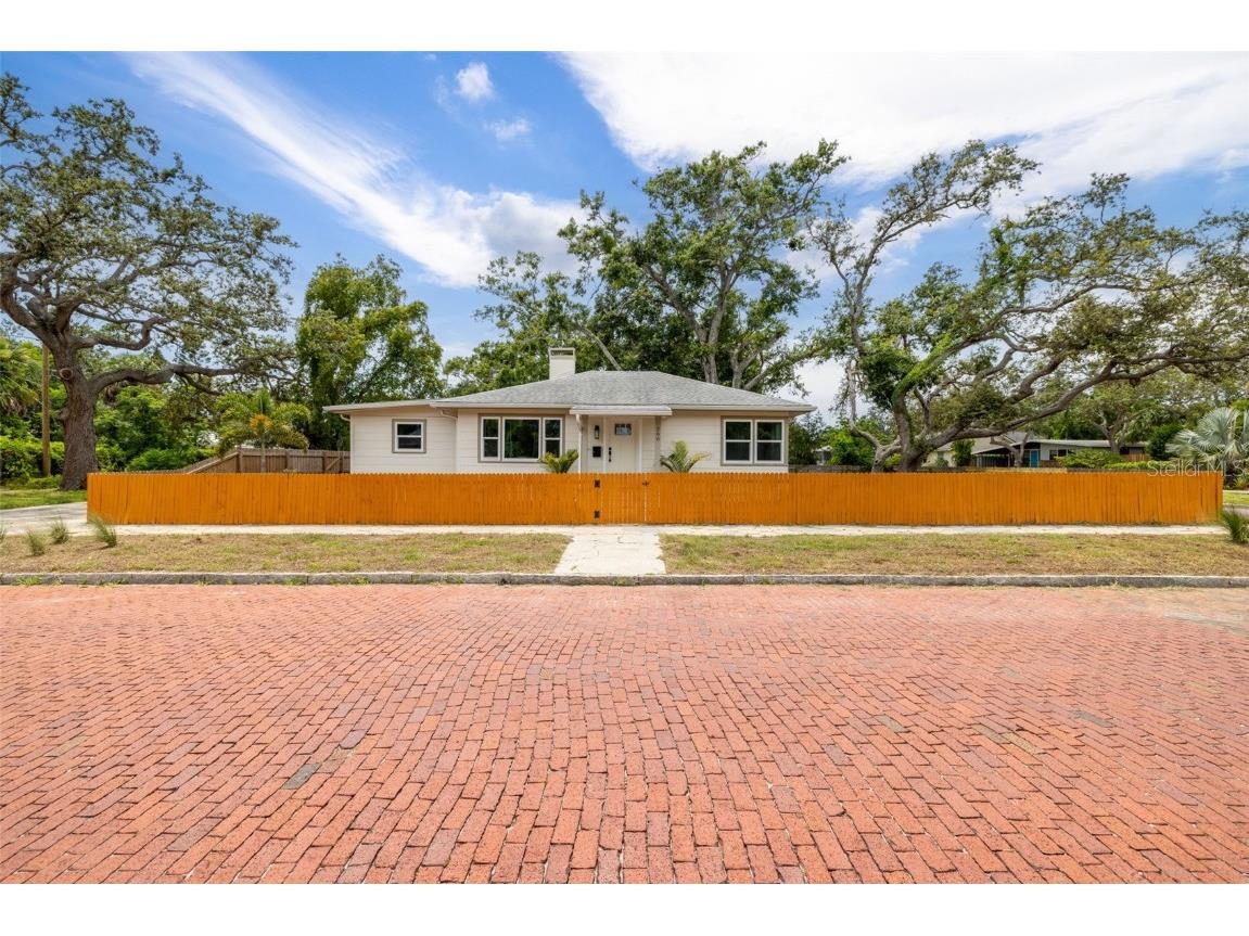 260 46th Street N Saint Petersburg FL 33713 TB8410407 image3