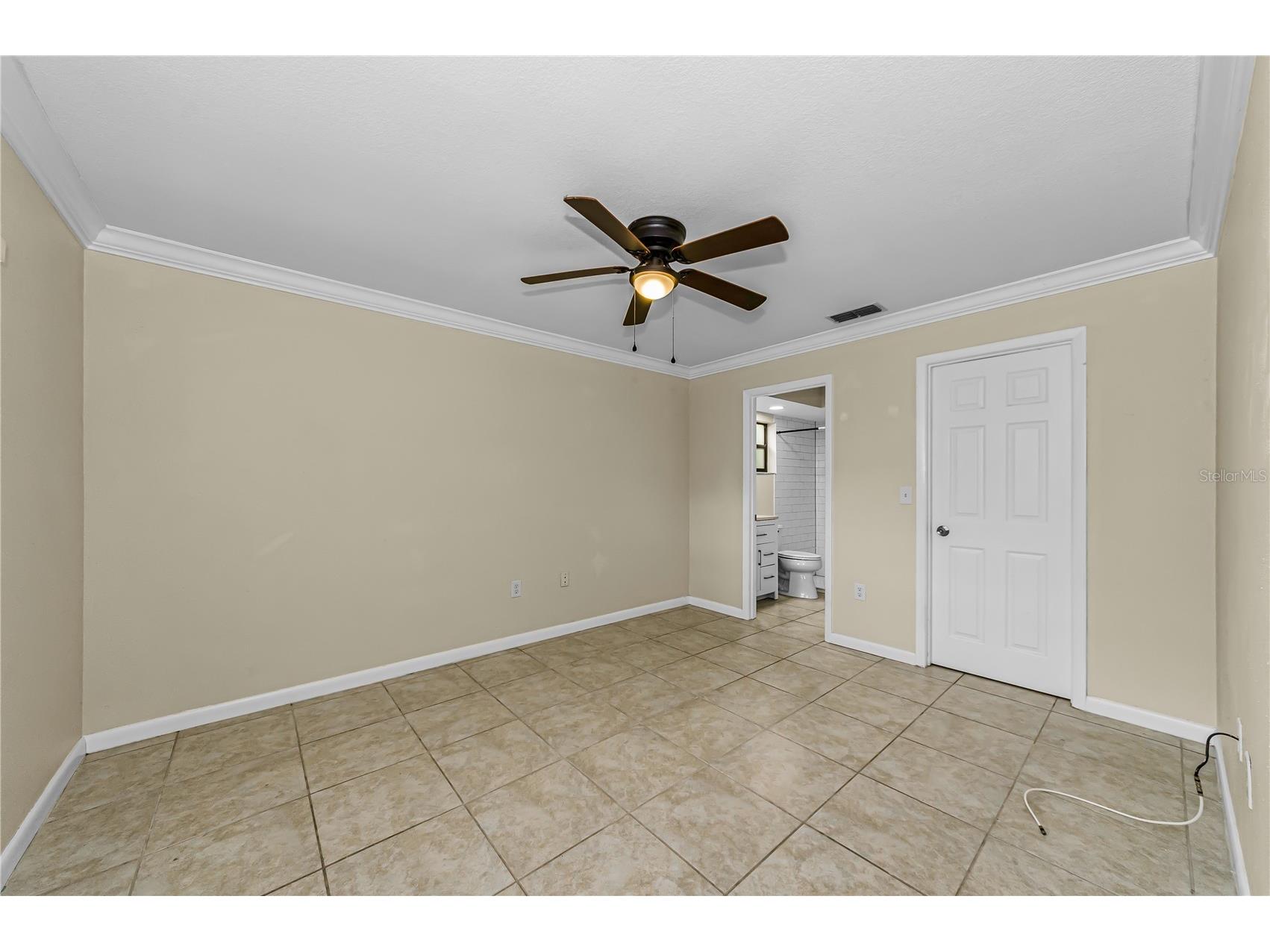 260 Arbor Glen Drive Palm Harbor FL 34683 TB8529262 image16