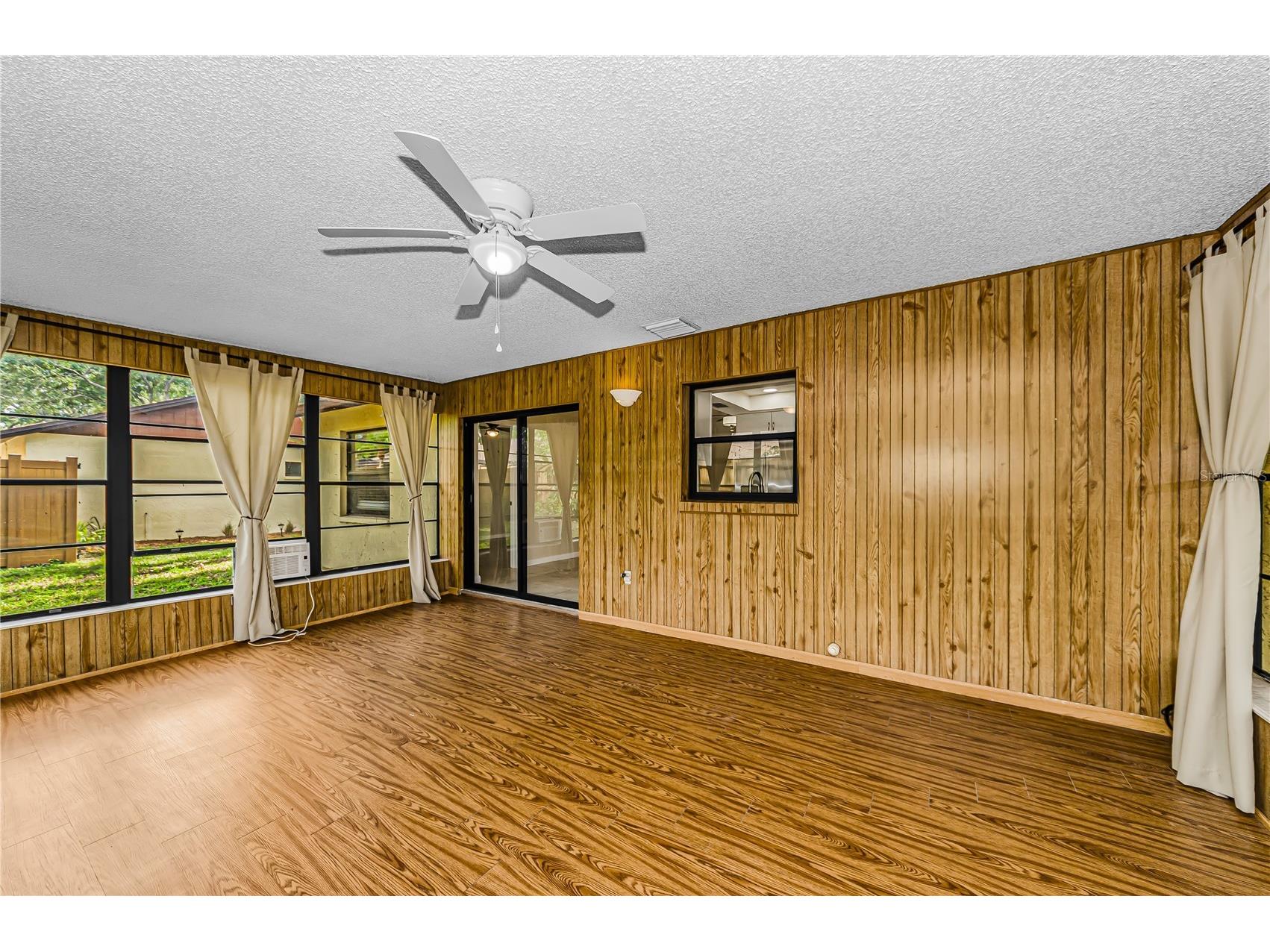 260 Arbor Glen Drive Palm Harbor FL 34683 TB8529262 image24