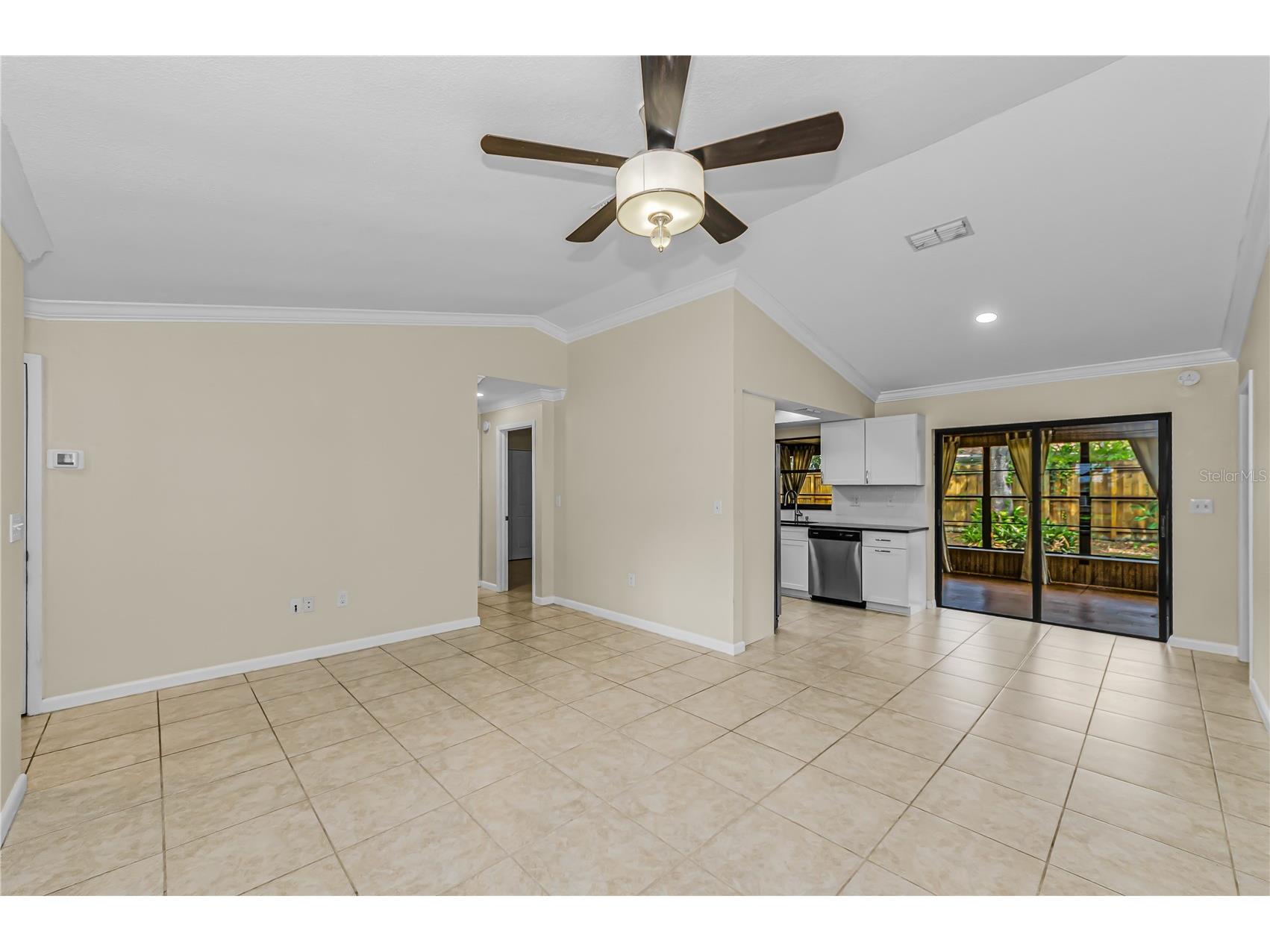 260 Arbor Glen Drive Palm Harbor FL 34683 TB8529262 image8