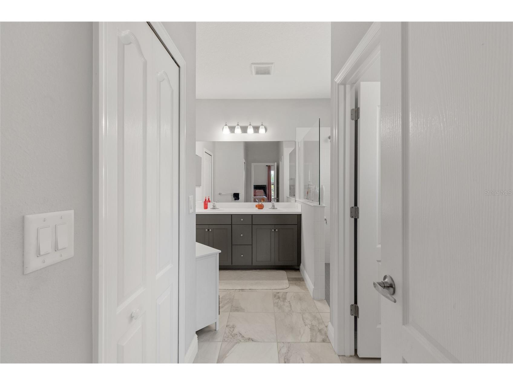 260 Brienza Loop Nokomis FL 34275 A4696382 image20