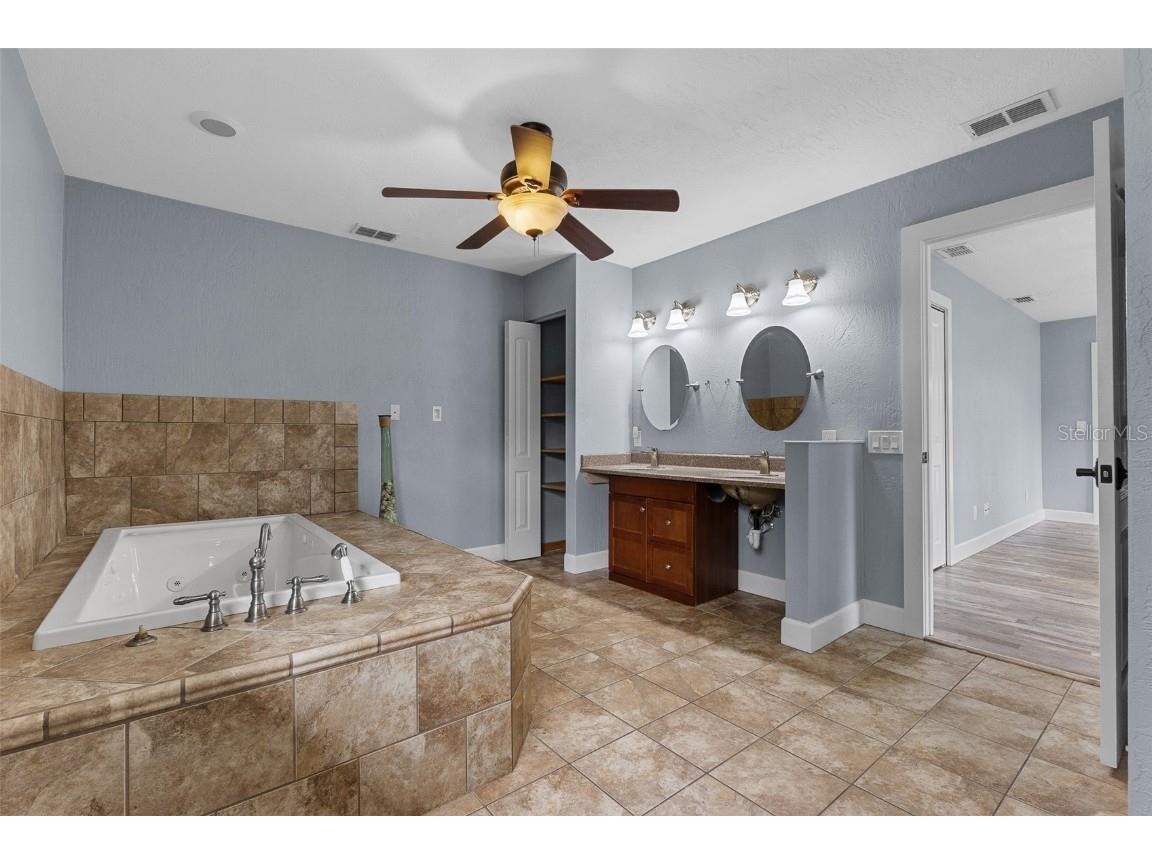 260 Country Circle Drive W Port Orange FL 32128 OM700861 image21