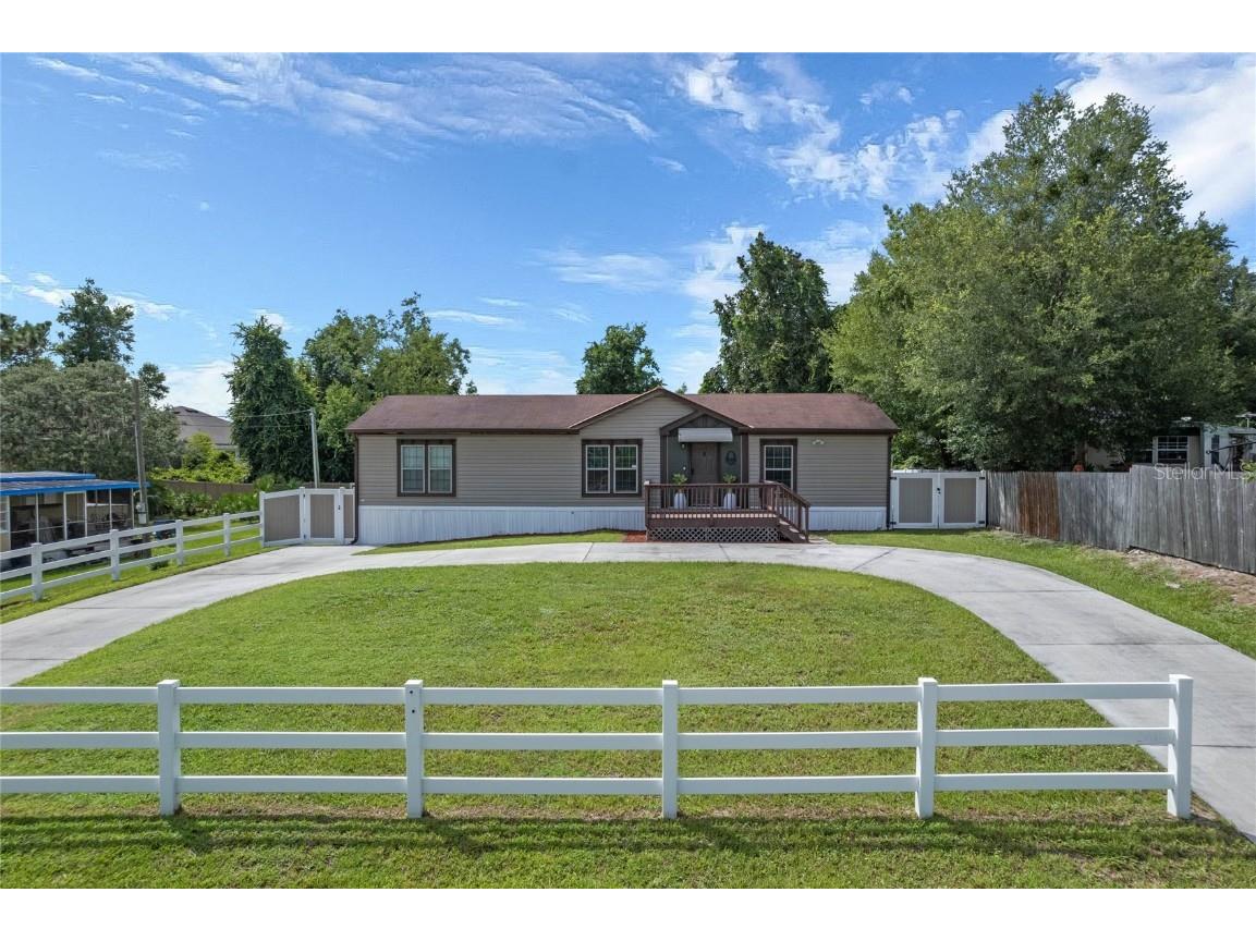 260 Evergreen Terrace Deland FL 32724 V4931131 image1