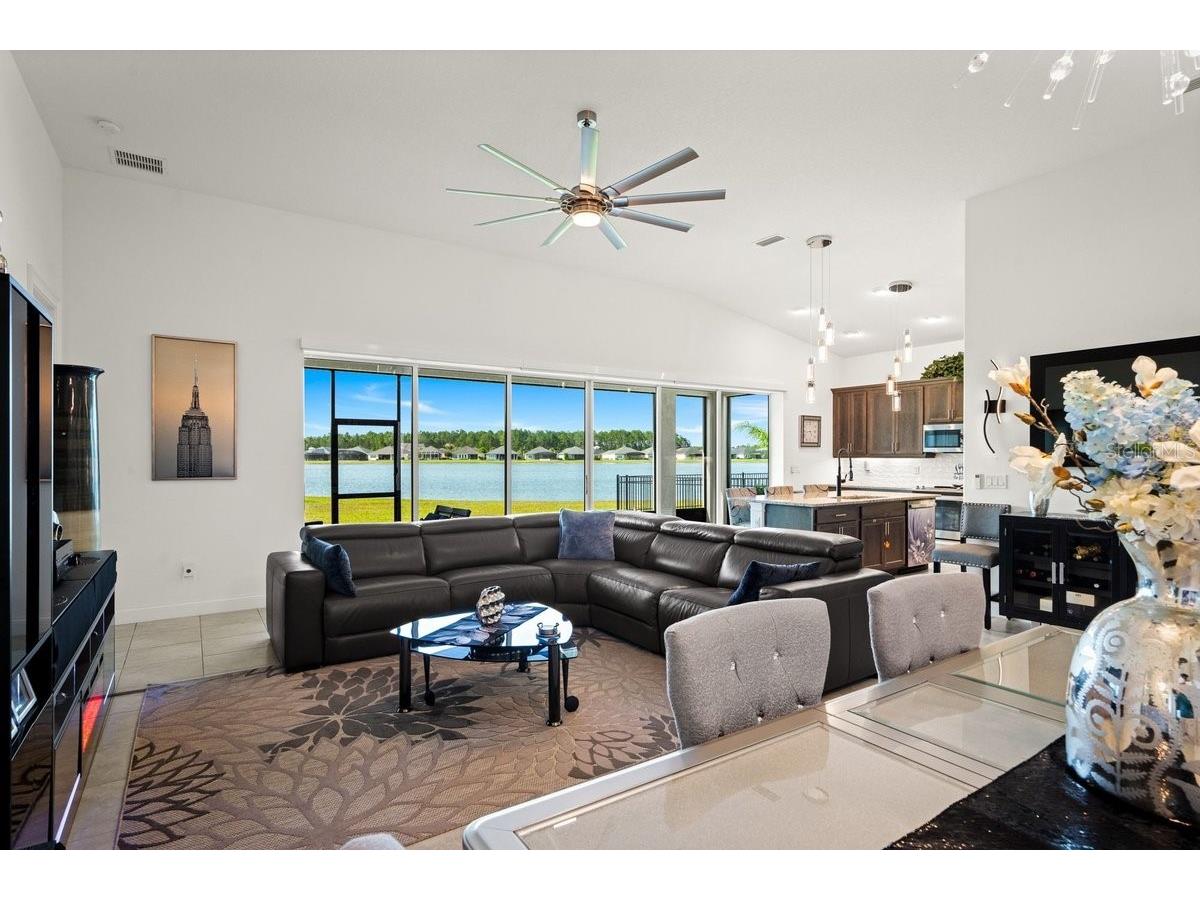 260 Fuchsia Street Daytona Beach FL 32124 FC317921 image17