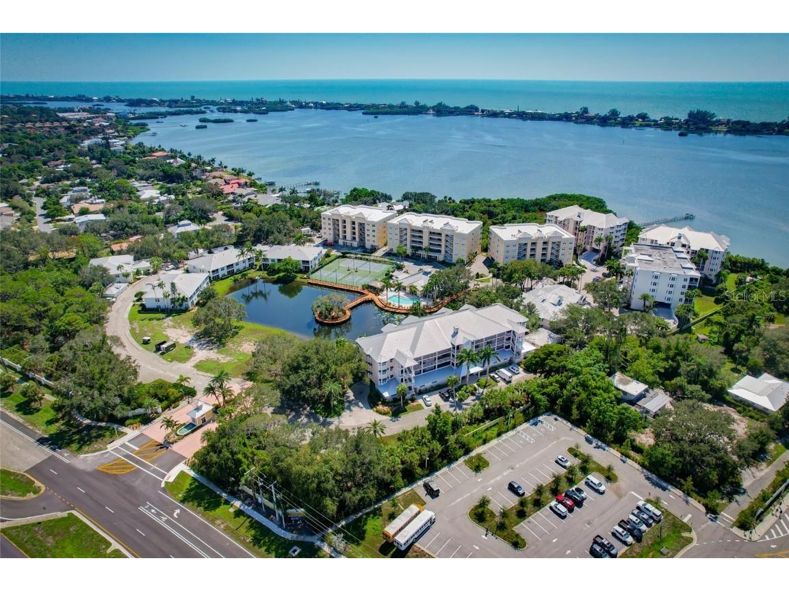 260 Hidden Bay Drive 303, Osprey, FL, 34229 MLS A4588243 Edina Realty