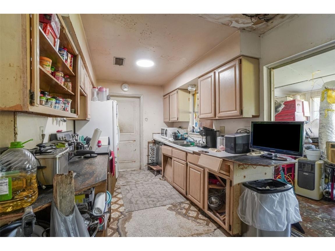 260 Longwood Drive Osteen FL 32764 O6365303 image16