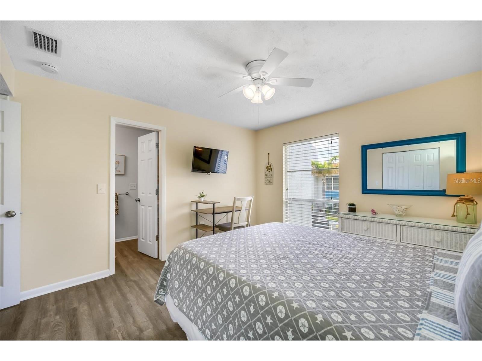 260 Medallion Boulevard #F Madeira Beach FL 33708 TB8496525 image16