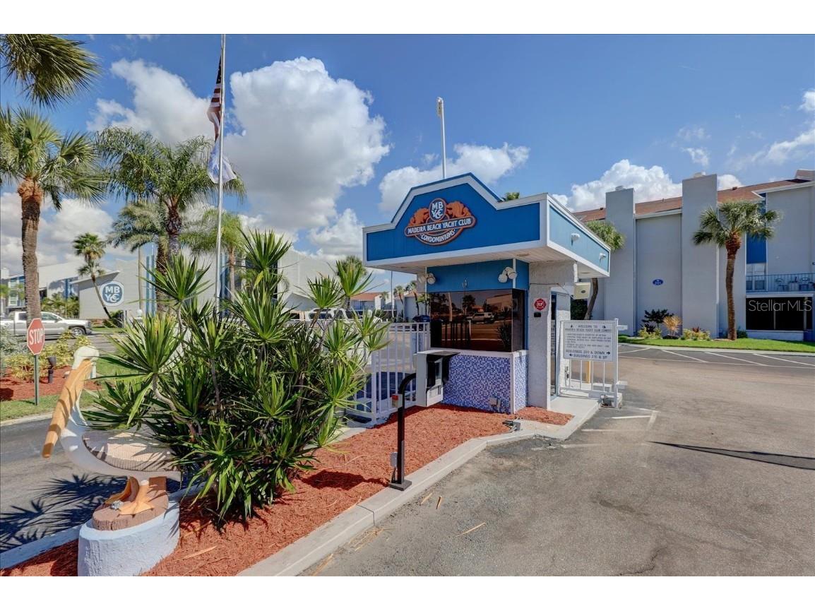 260 Medallion Boulevard #G Madeira Beach FL 33708 - INTRACOASTAL U8204637 image1