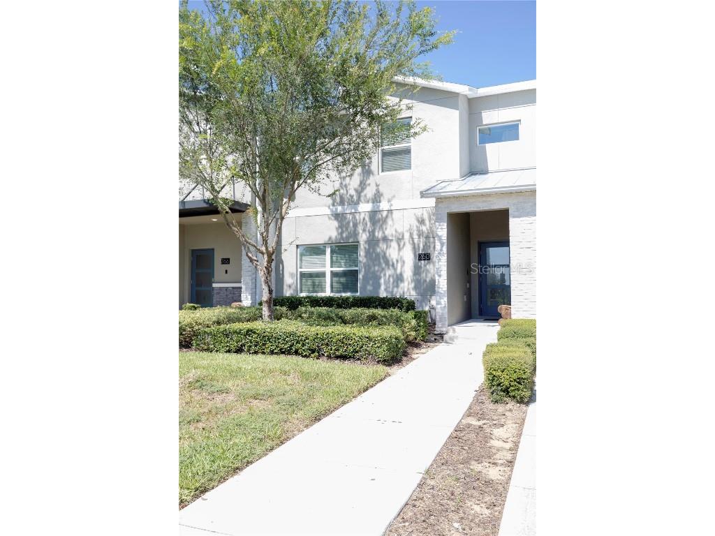 260 Ocean Course Avenue Davenport FL 33896 O6332822 image1