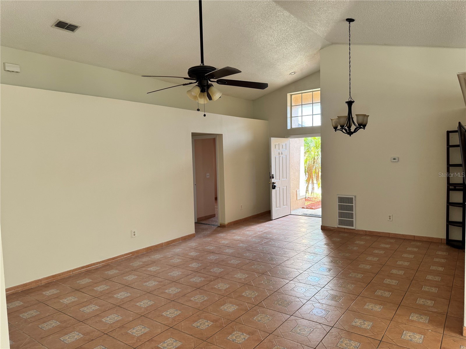 260 Piccolo Way Davenport FL 33896 S5151387 image6