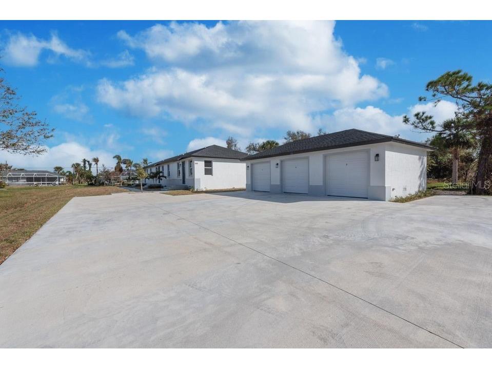 260 Rotonda Boulevard #B Rotonda West FL 33947 O6369586 image13