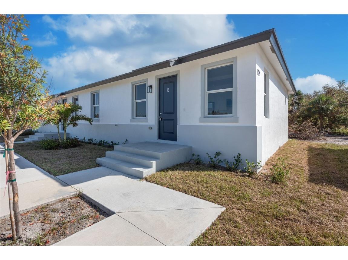 260 Rotonda Boulevard Rotonda West FL 33947 O6252739 image1