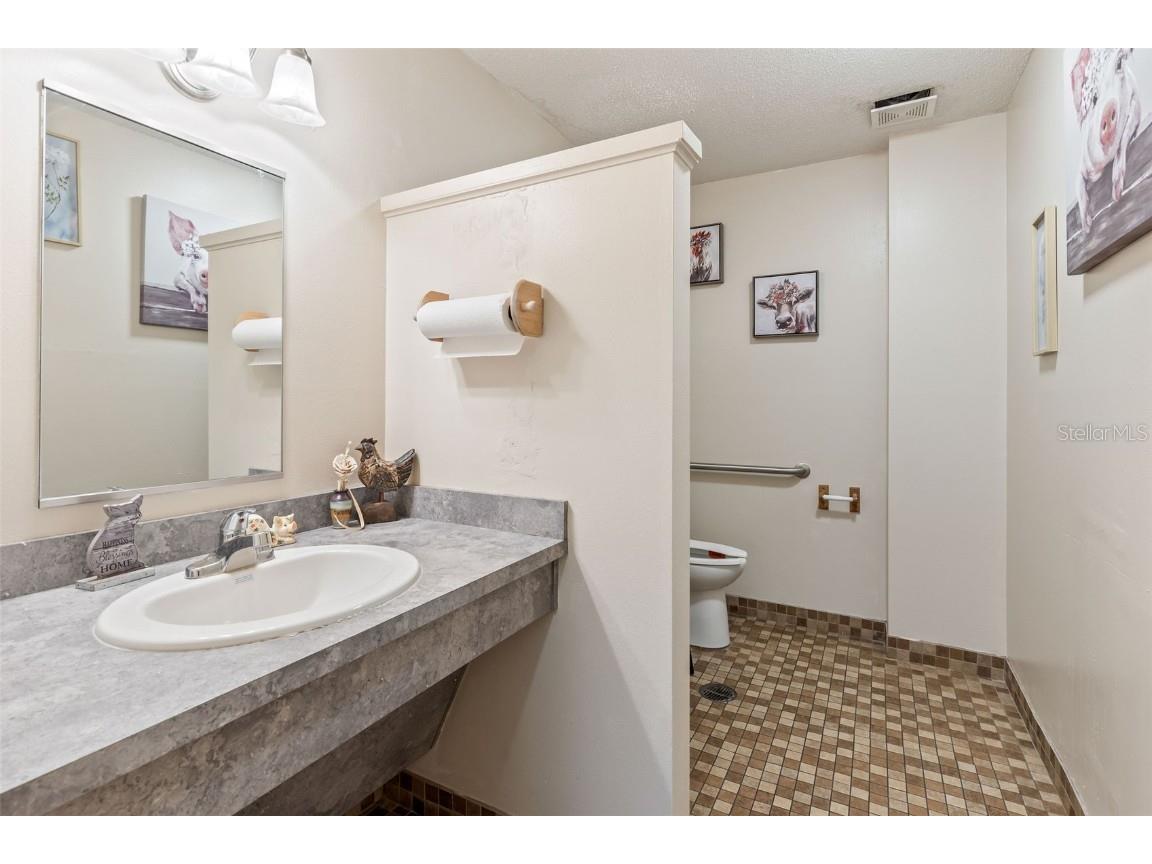 260 S Marion Avenue Lake City FL 32025 V4943351 image78