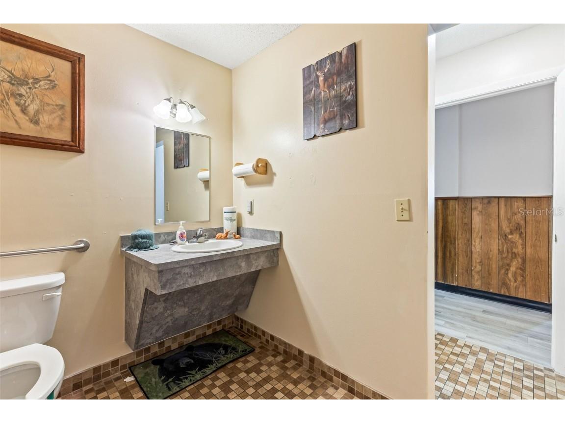 260 S Marion Avenue Lake City FL 32025 V4943351 image80