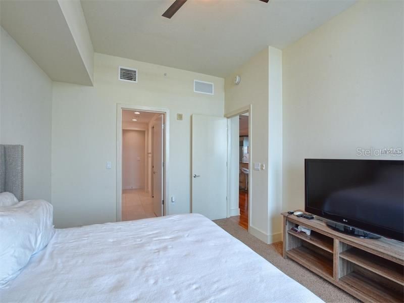 260 S Osceola Avenue #1010 Orlando FL 32801 O6420916 image15