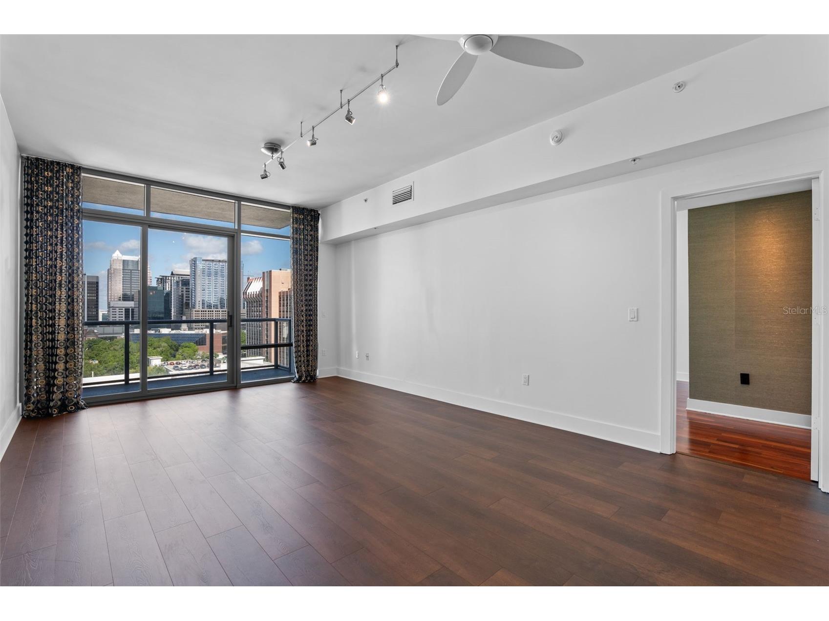 260 S Osceola Avenue #1207 Orlando FL 32801 O6357811 image15
