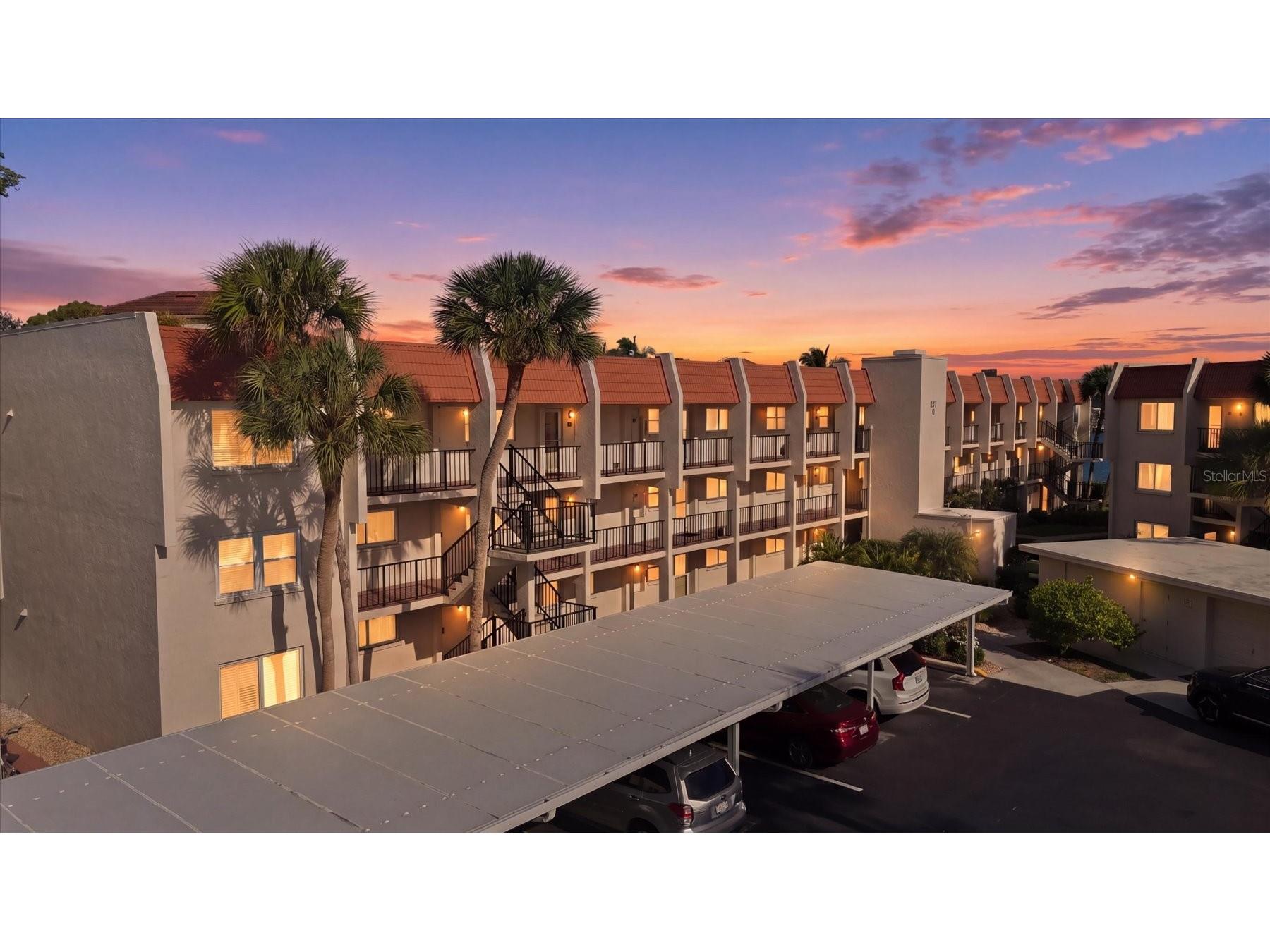 260 Santa Maria Street #105 Venice FL 34285 - ROBERTS BAY & ICW A4689292 image1