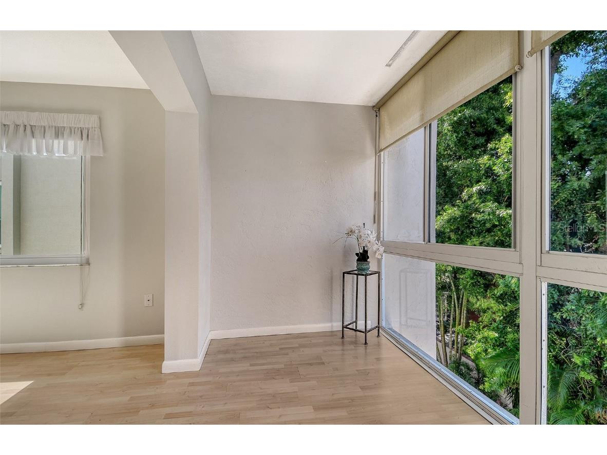 260 Santa Maria Street #305 Venice FL 34285 A4670188 image11