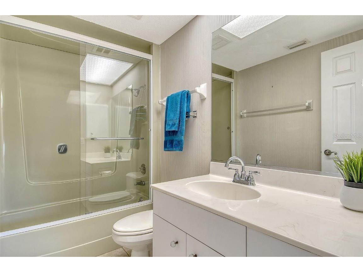 260 Santa Maria Street #305 Venice FL 34285 A4670188 image21