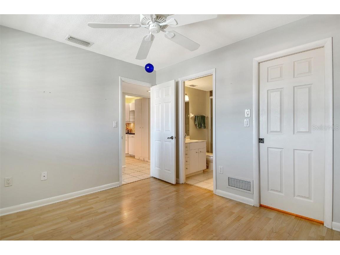 260 Santa Maria Street #305 Venice FL 34285 A4670188 image23