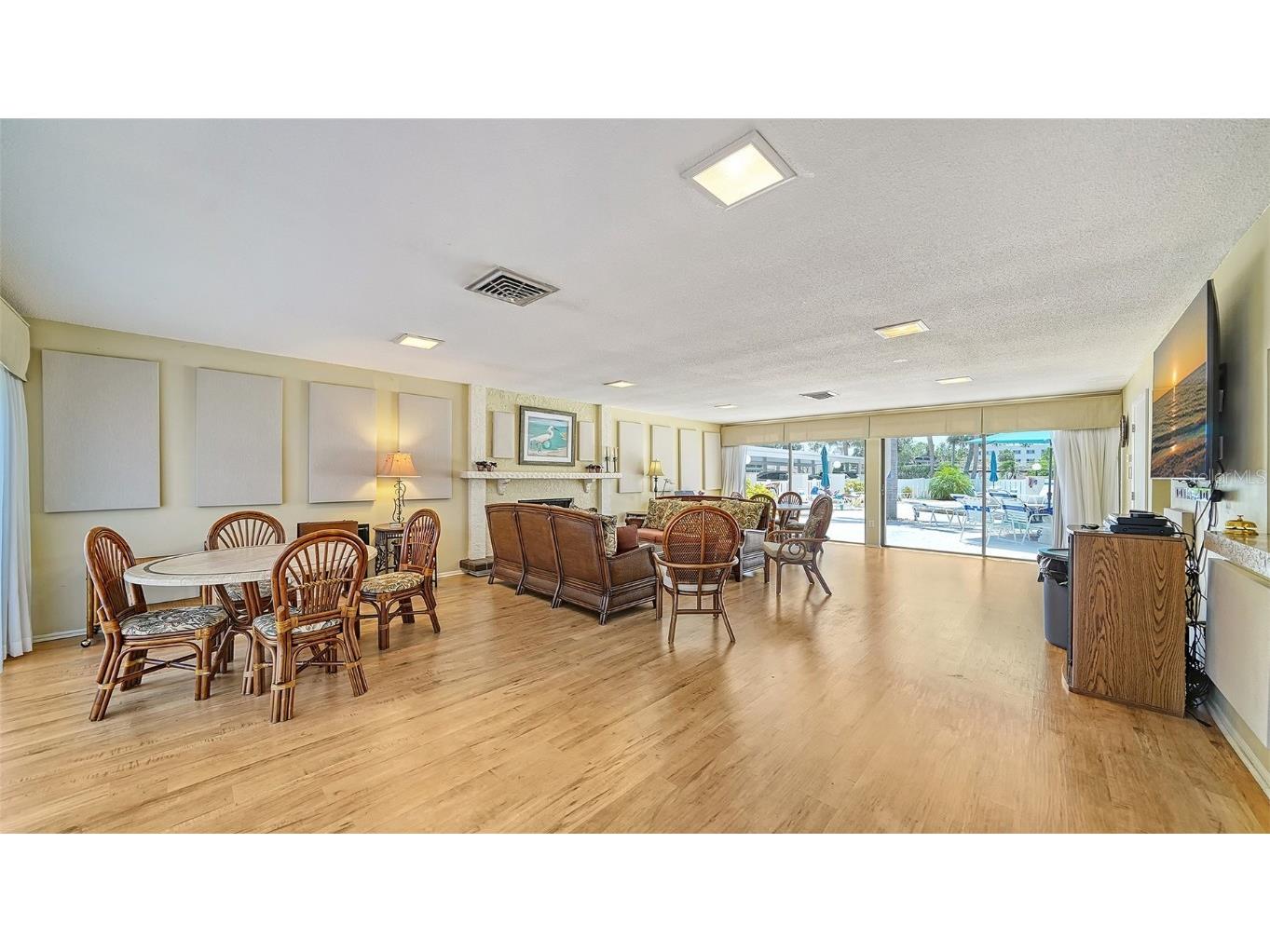 260 Santa Maria Street #305 Venice FL 34285 A4670188 image28