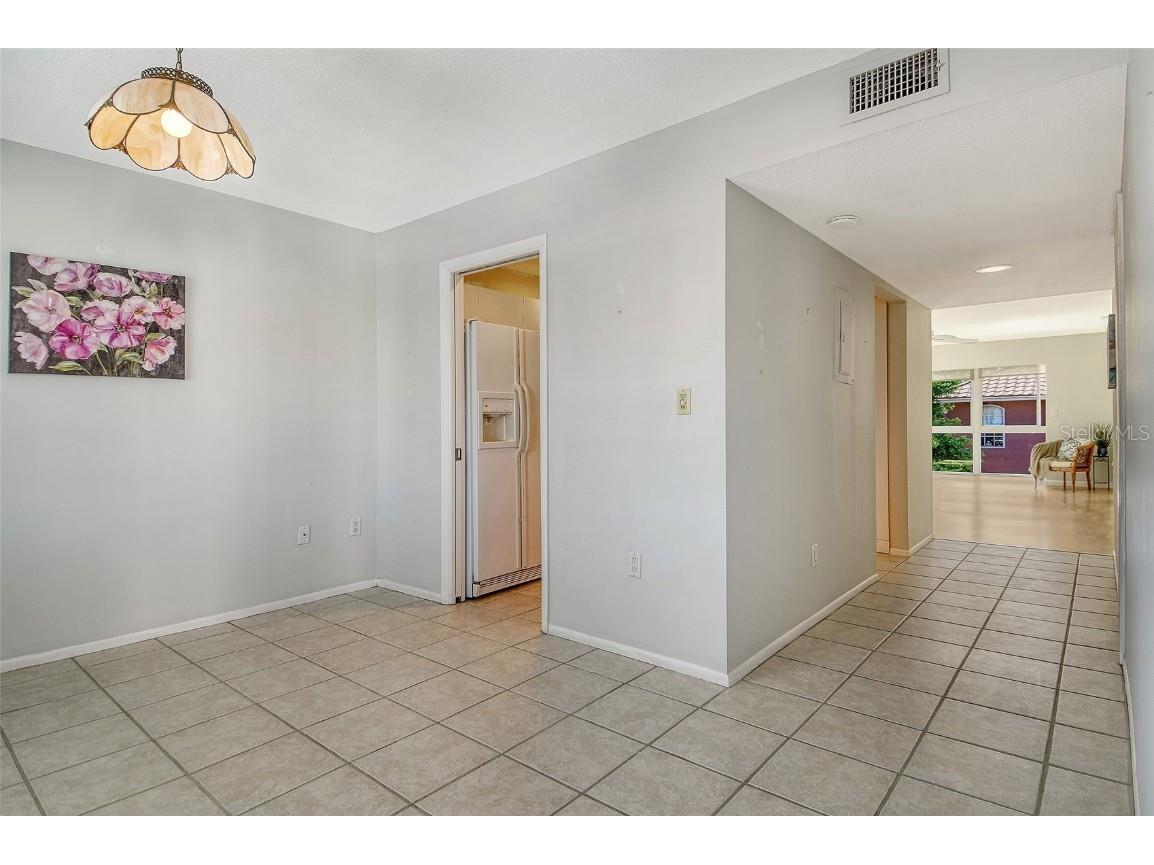 260 Santa Maria Street #305 Venice FL 34285 A4670188 image4