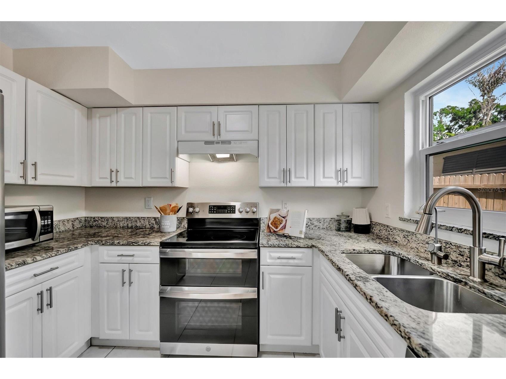 2600 40th Avenue N Saint Petersburg FL 33714 O6416614 image32