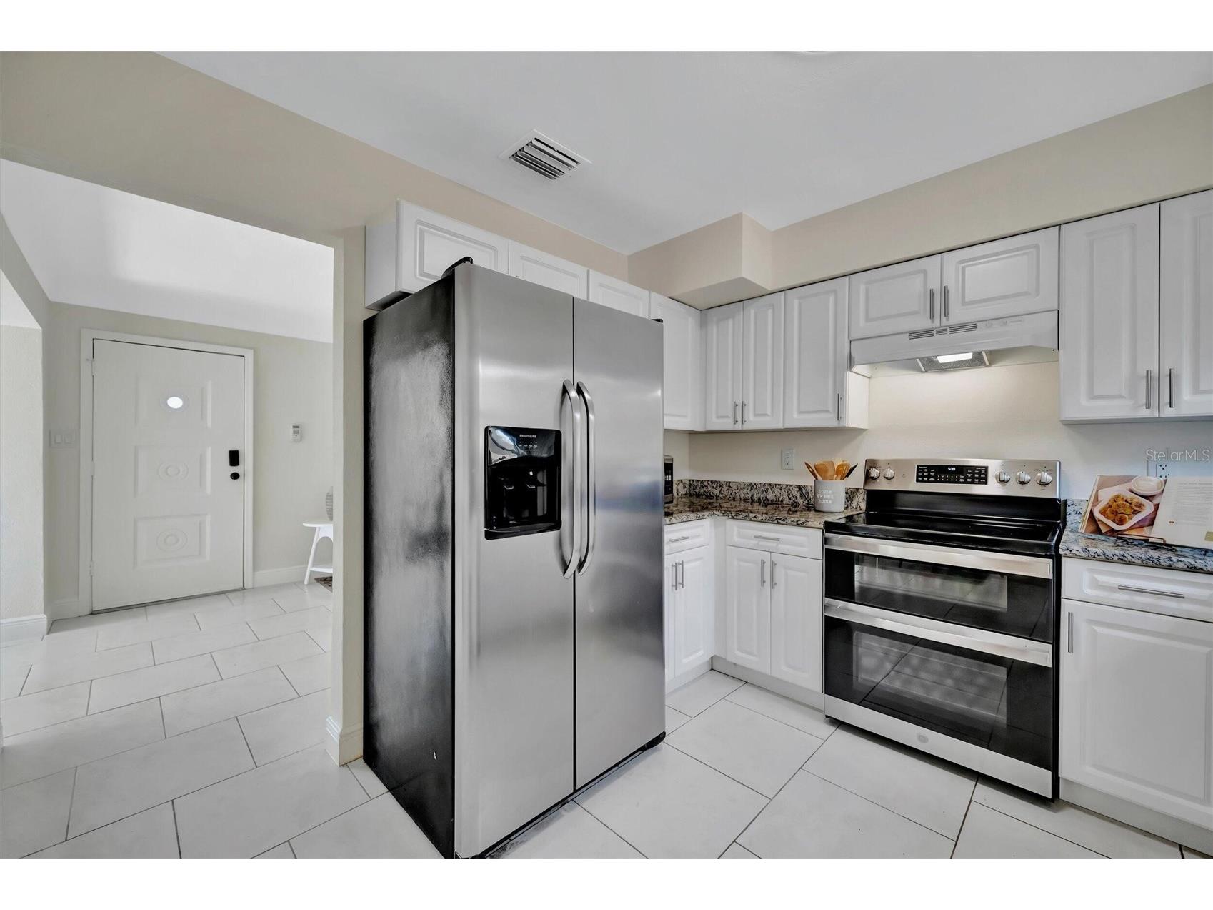 2600 40th Avenue N Saint Petersburg FL 33714 O6416614 image33