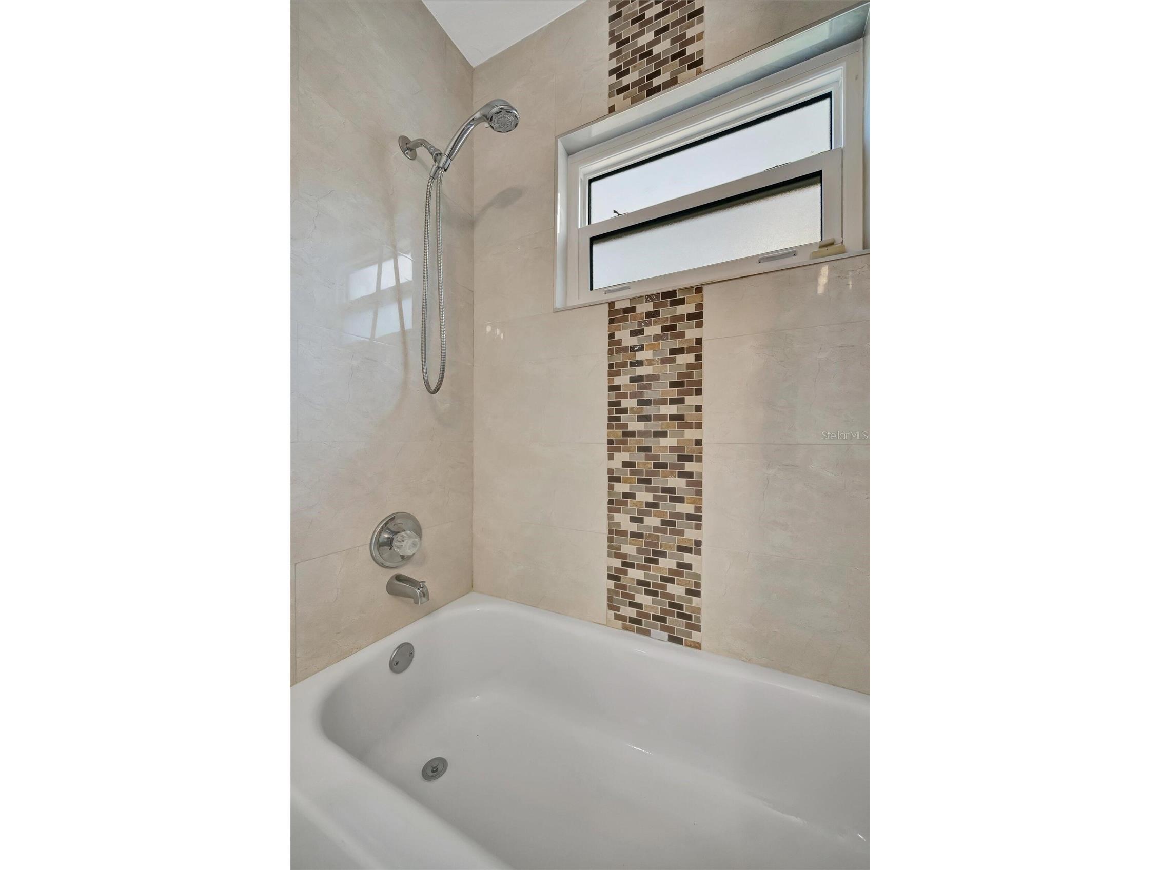 2600 40th Avenue N Saint Petersburg FL 33714 O6416614 image38