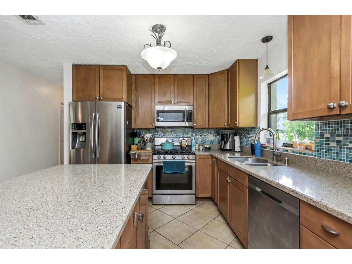 2600 56th Lane N Saint Petersburg FL 33710 TB8428849 image12