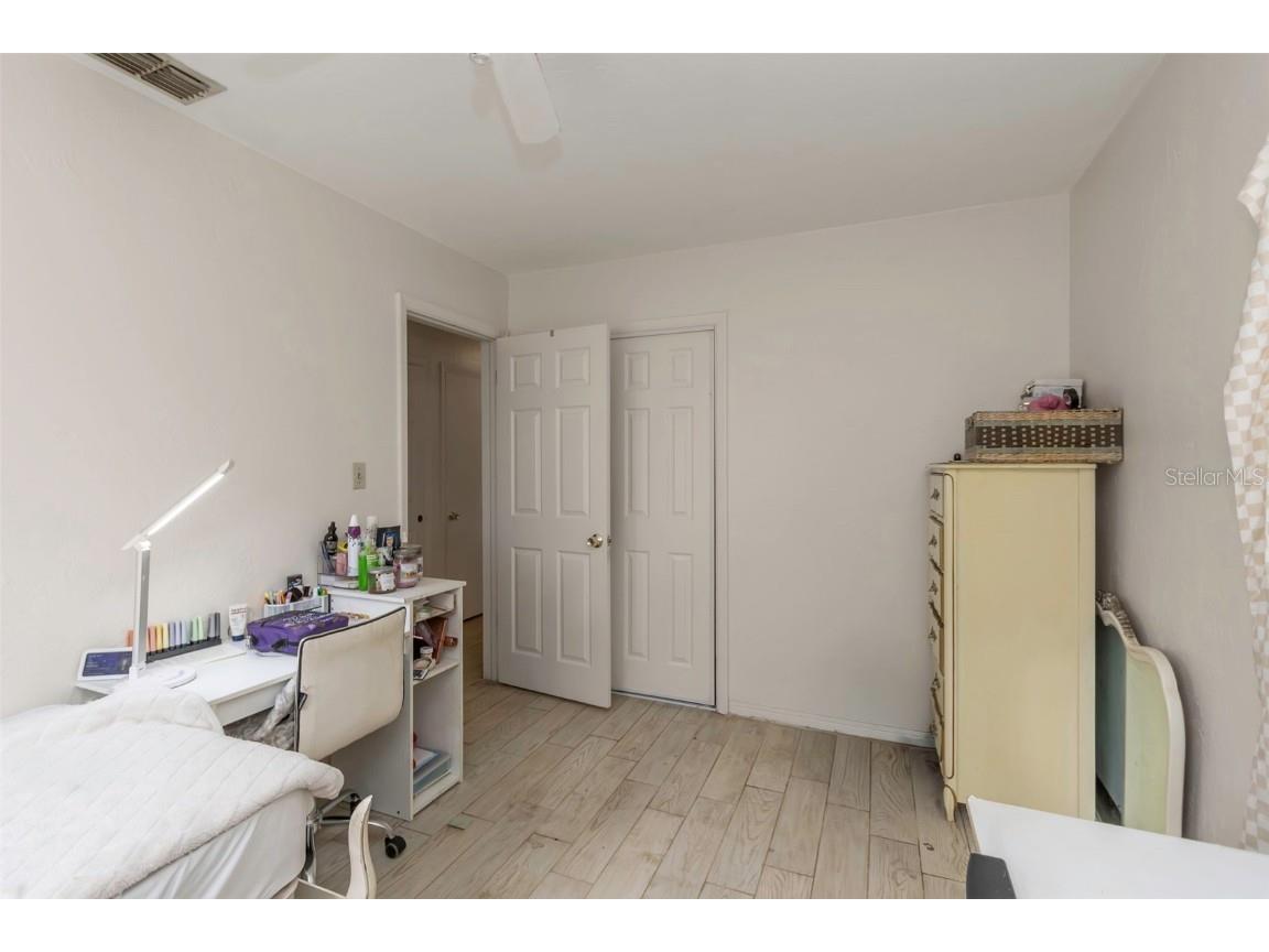 2600 56th Lane N Saint Petersburg FL 33710 TB8428849 image25