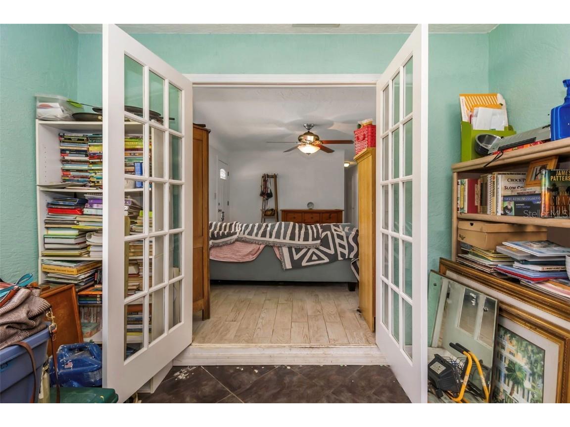 2600 56th Lane N Saint Petersburg FL 33710 TB8428849 image32