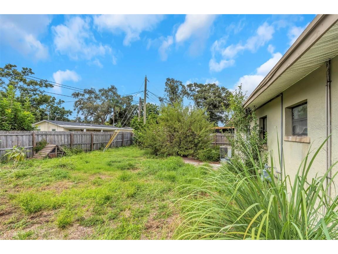 2600 56th Lane N Saint Petersburg FL 33710 TB8428849 image34