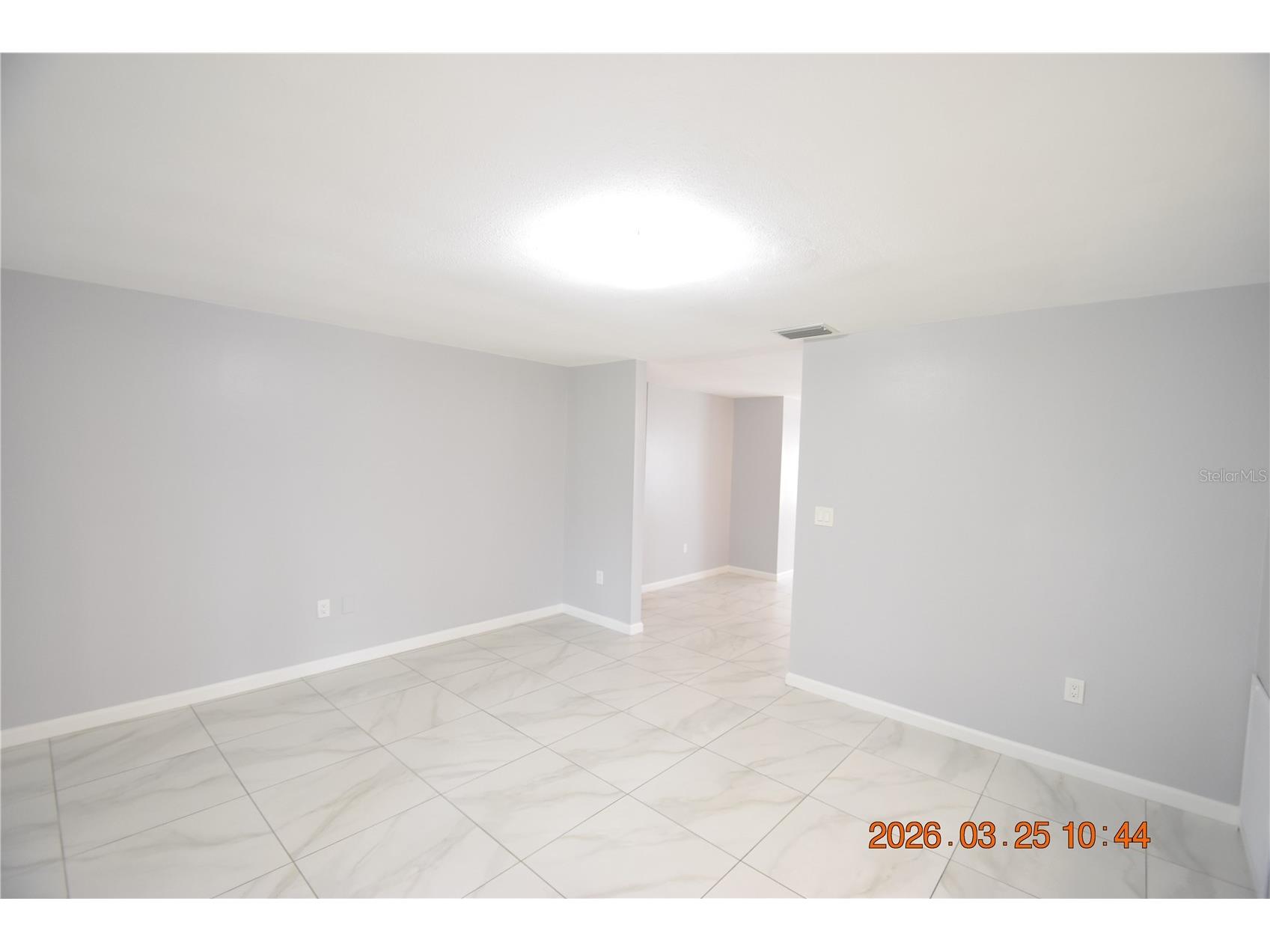 2600 60th Avenue S Saint Petersburg FL 33712 TB8490912 image25