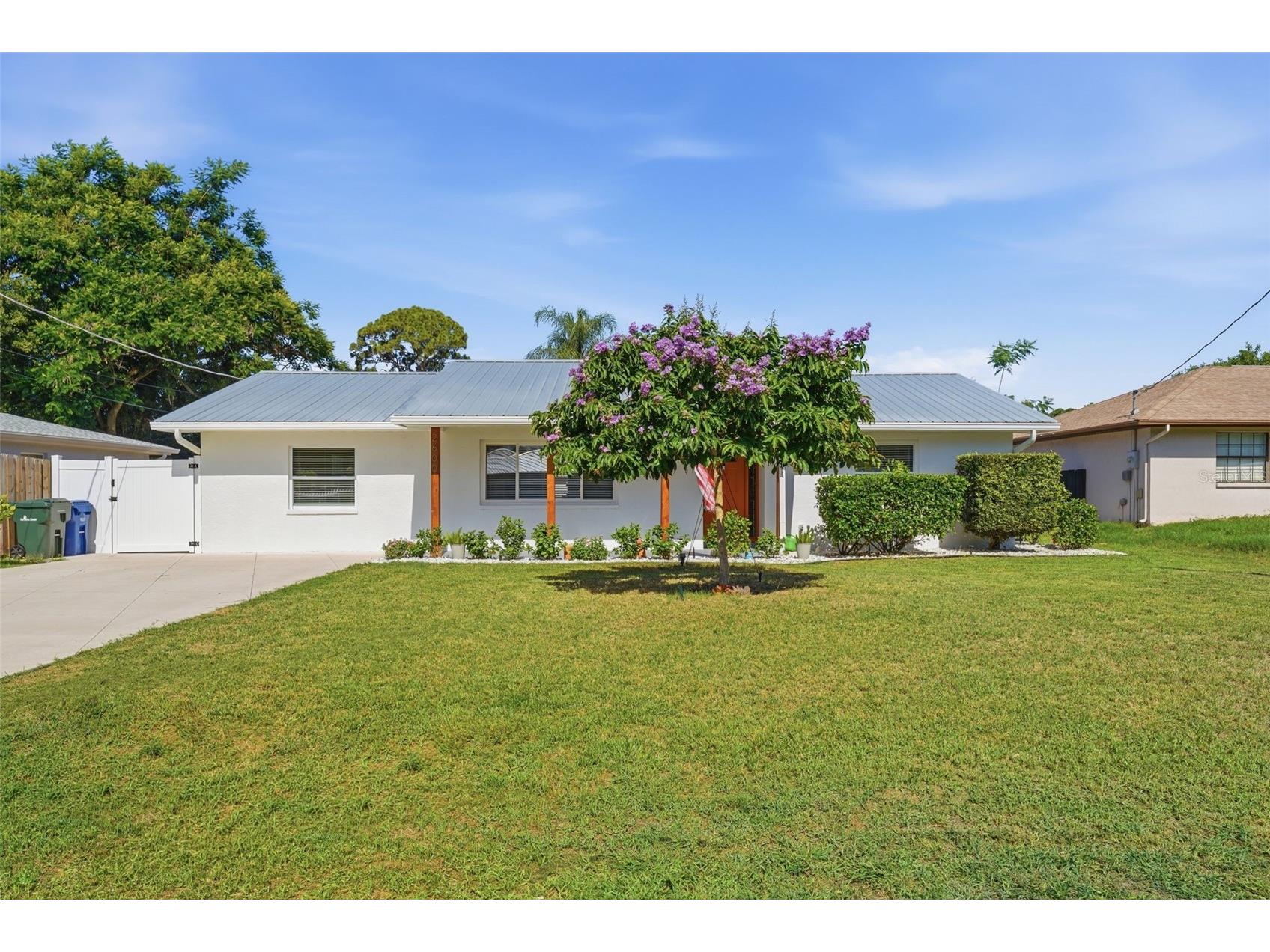 2600 Cambridge Drive Sarasota FL 34232 A4698789 image2