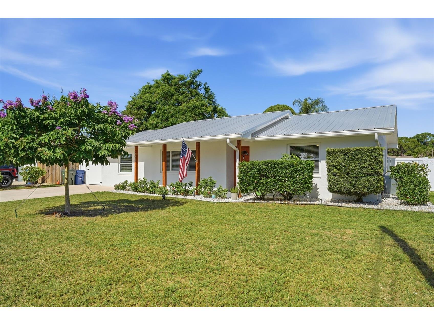 2600 Cambridge Drive Sarasota FL 34232 A4698789 image3