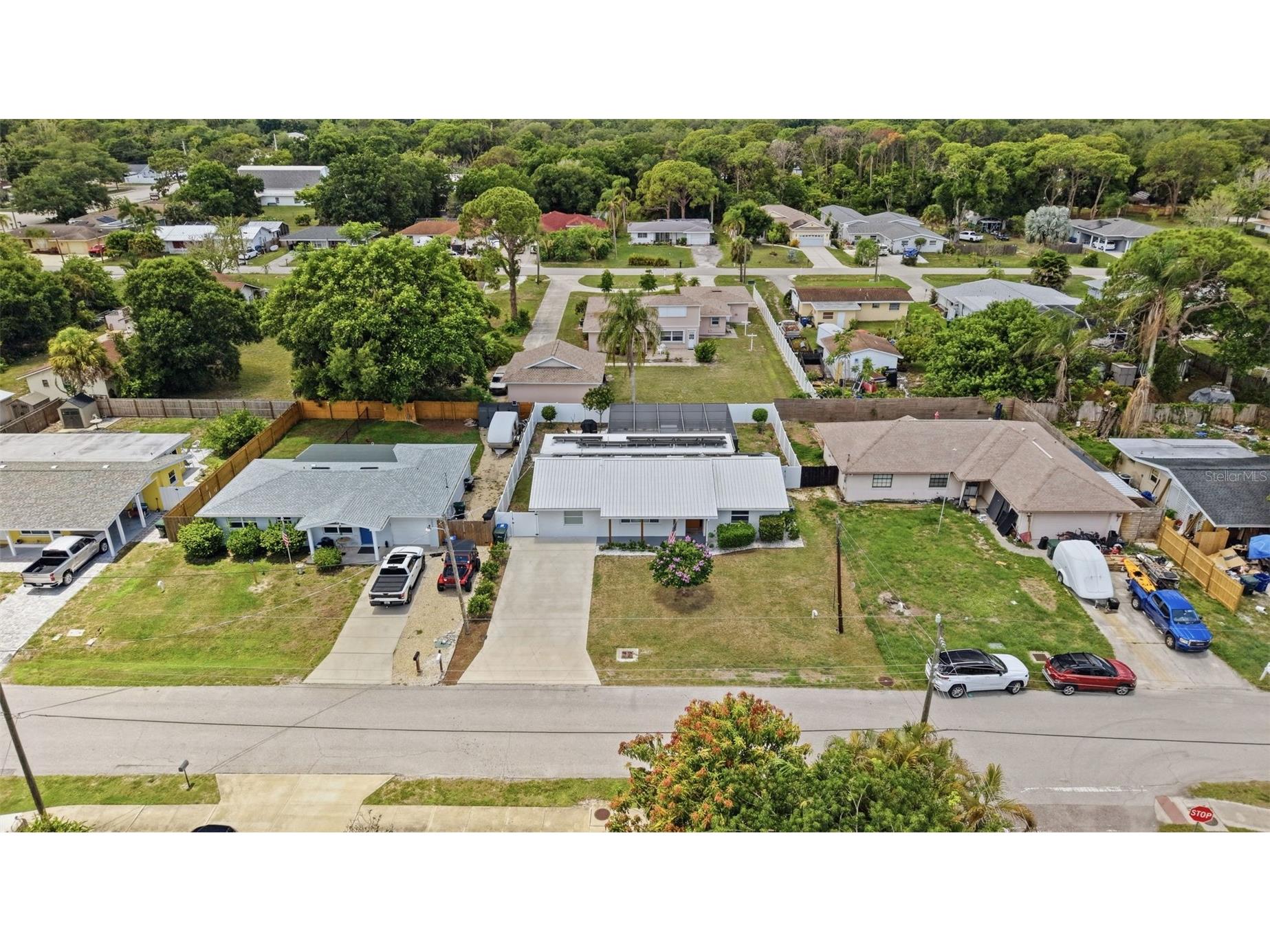2600 Cambridge Drive Sarasota FL 34232 A4698789 image70