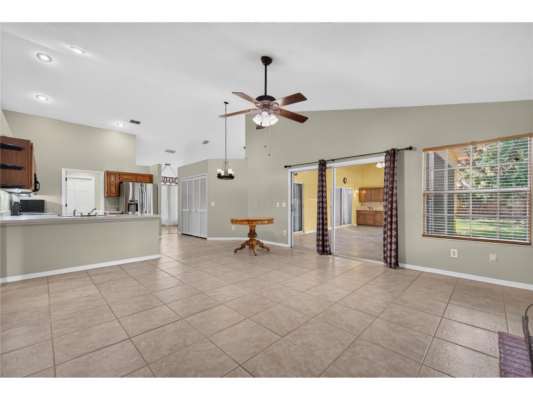 2600 Clementon Park Court Orlando FL 32835 O6417728 image21