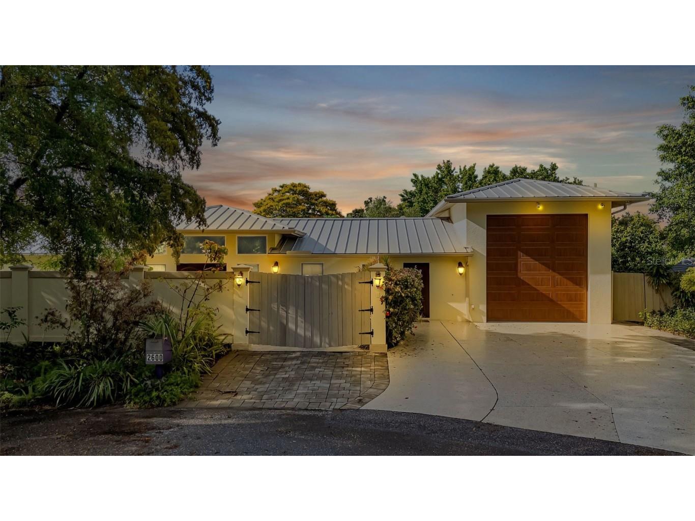 2600 Colorado Street Sarasota FL 34237 C7494114 image1