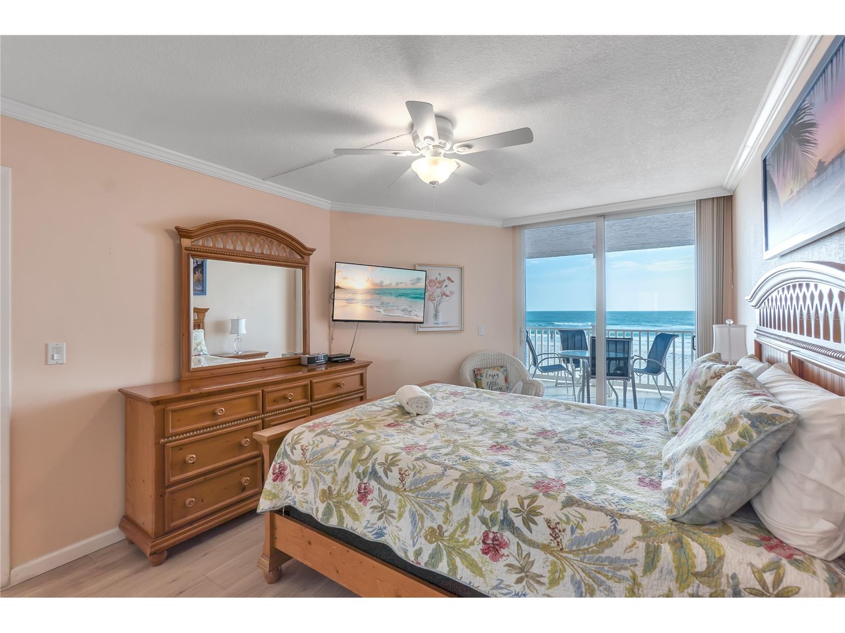 2600 Gulf Drive N #12 Bradenton Beach FL 34217 - GULF OF MEXICO A4697965 image4