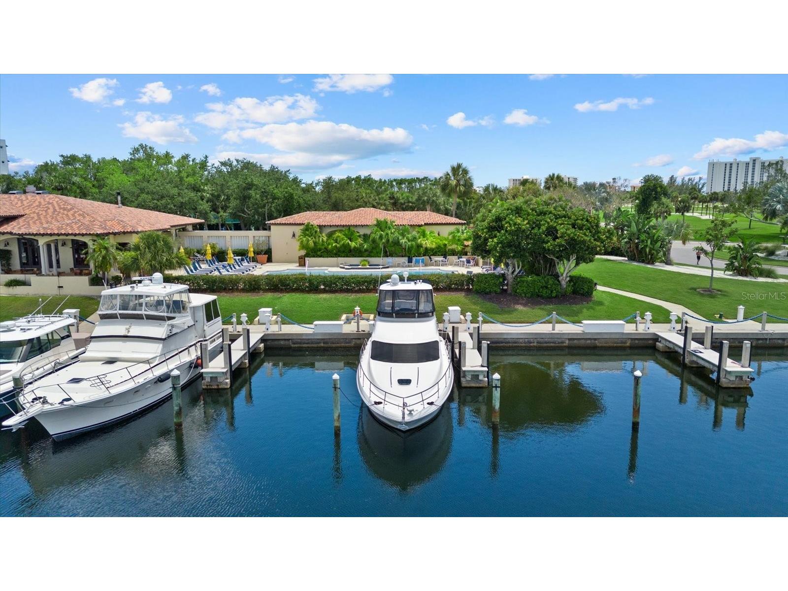 2600 Harbourside Drive #H06 Longboat Key FL 34228 - SARASOTA BAY A4694669 image4