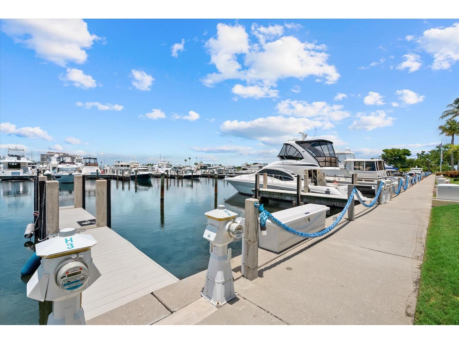 2600 Harbourside Drive #H06 Longboat Key FL 34228 - SARASOTA BAY A4694669 image5