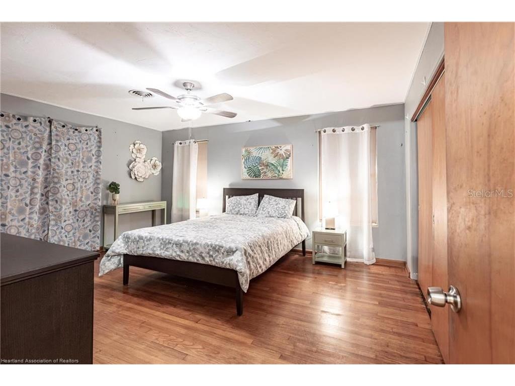 2600 Lakeview Drive Sebring FL 33870 P4935466 image15