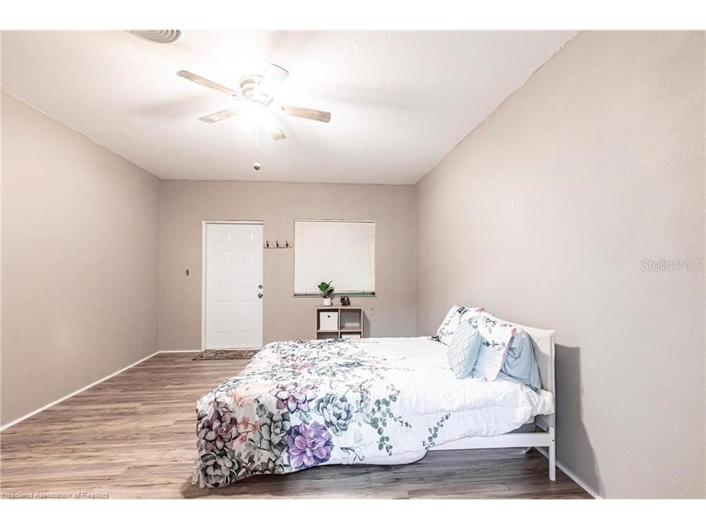 2600 Lakeview Drive Sebring FL 33870 P4935466 image23