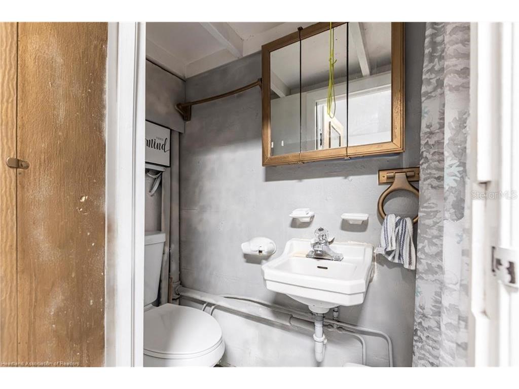 2600 Lakeview Drive Sebring FL 33870 P4935466 image24