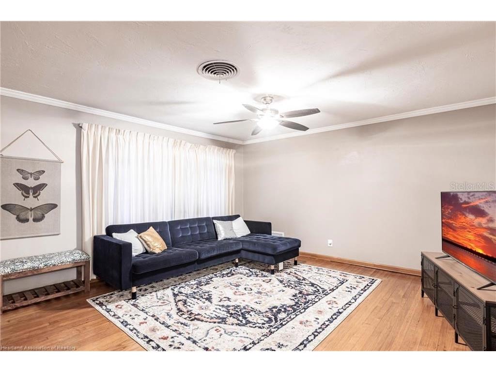 2600 Lakeview Drive Sebring FL 33870 P4935466 image3