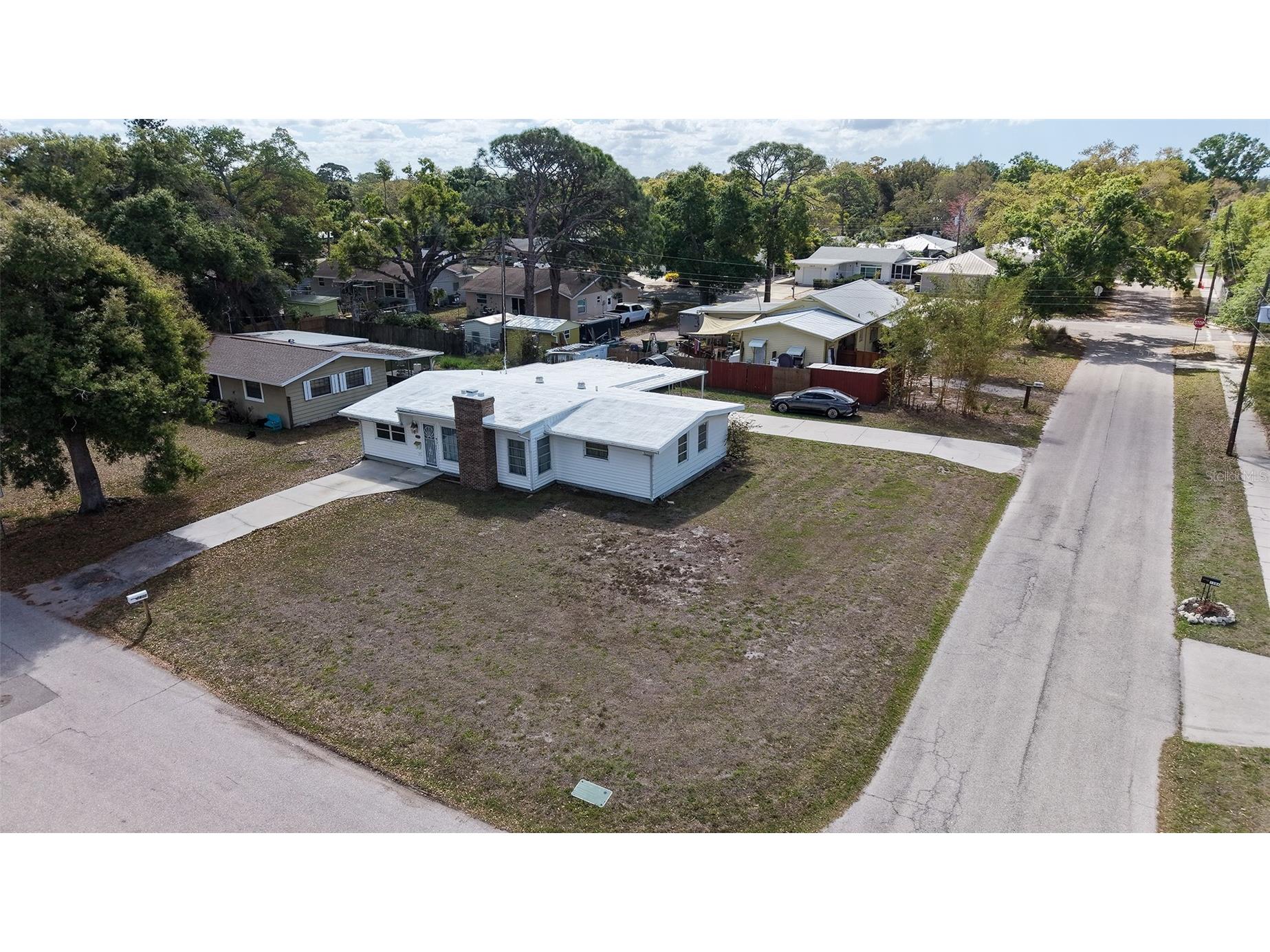 2600 Loma Linda Street Sarasota FL 34239 A4686114 image3